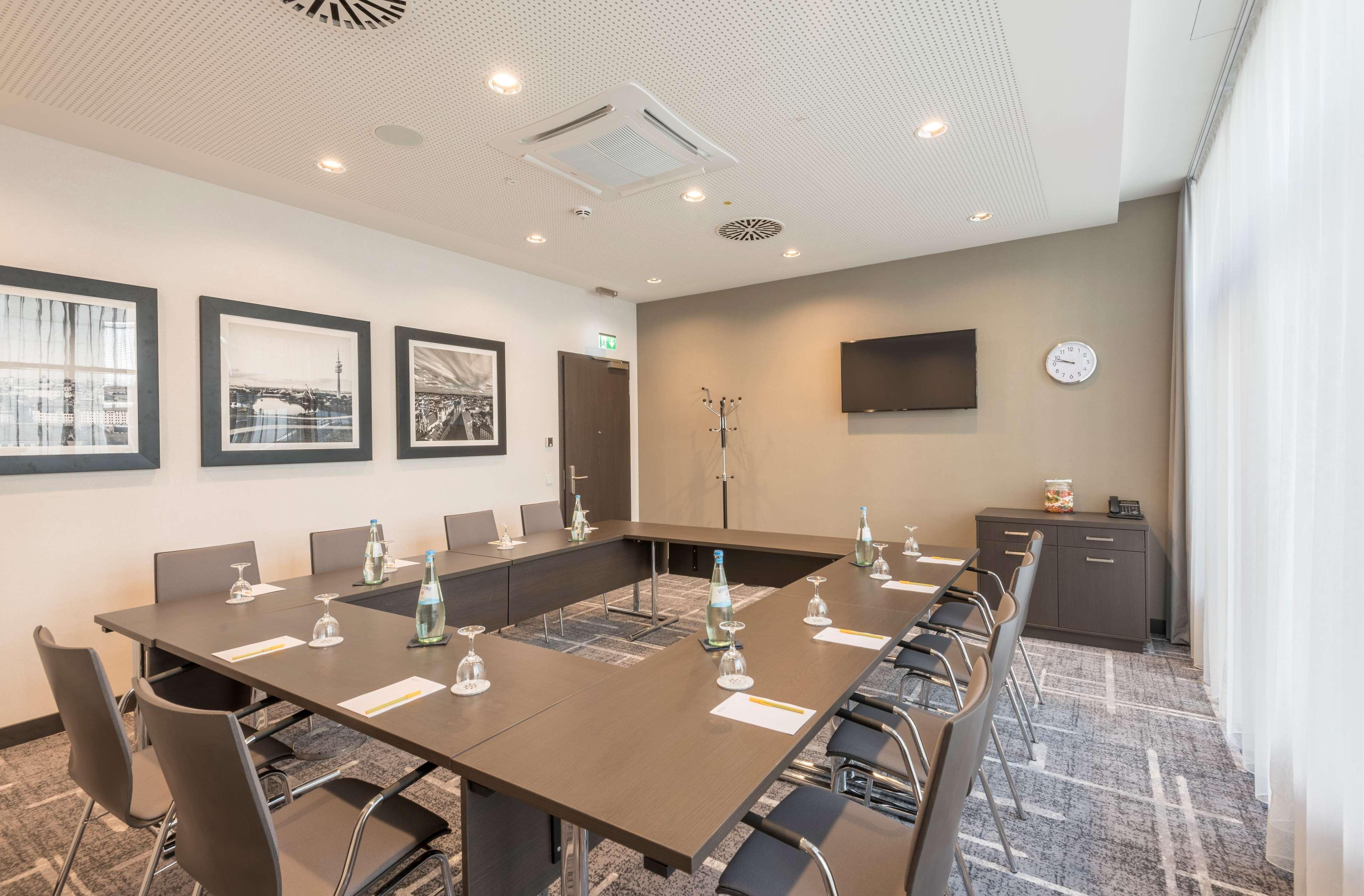 Hilton Garden Inn Munich City West Екстер'єр фото
